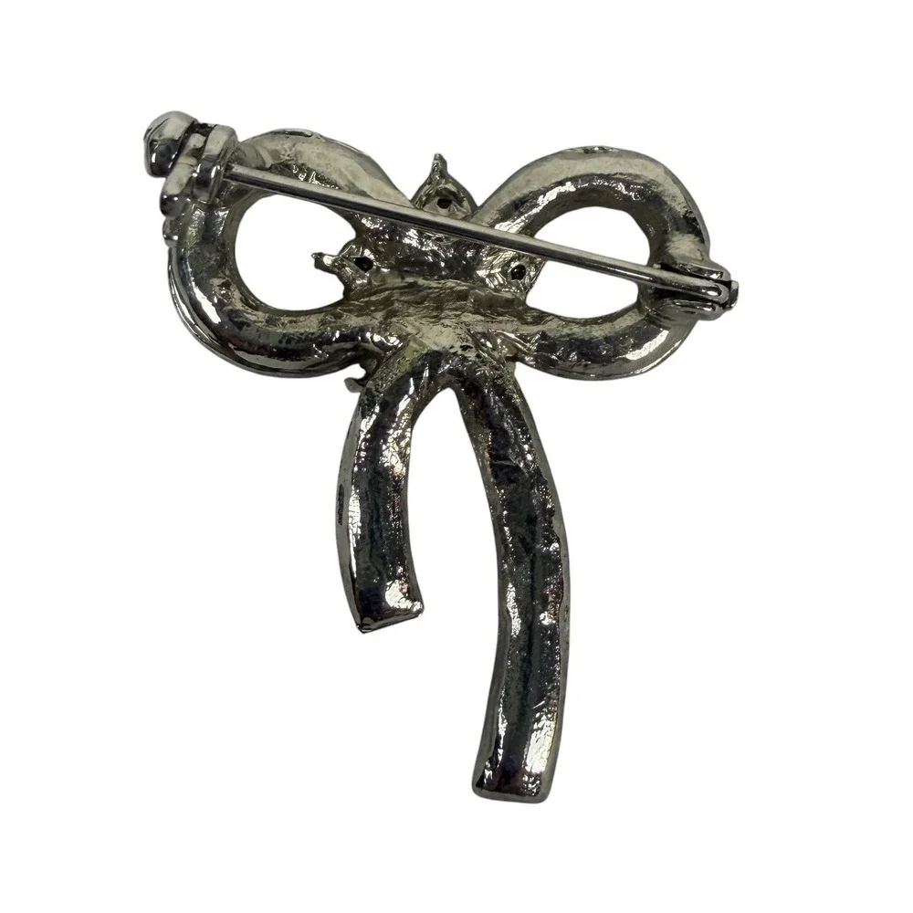 Pink Rhinestone Bow Brooch Silver Tone Ribbon Flower Center Pin 8255